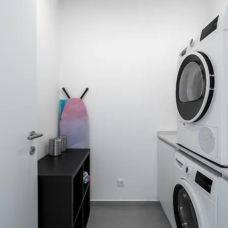 Luxury Haven At Dona Ana Residence, * Lagos